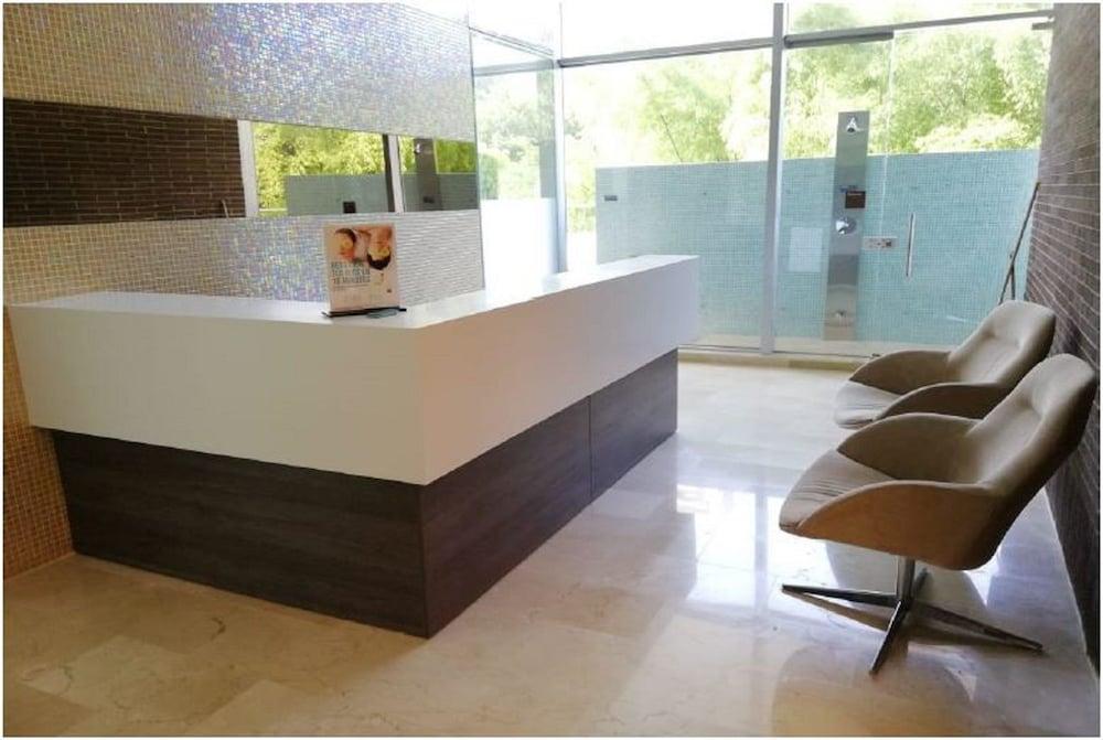 Estelar La Torre Suites Medellín Extérieur photo